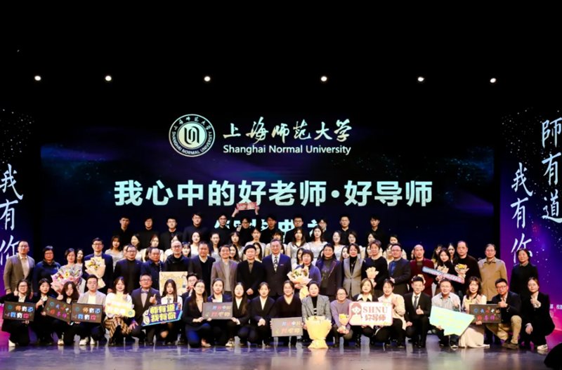 回顾总结第七次党代会以来的发展历程和